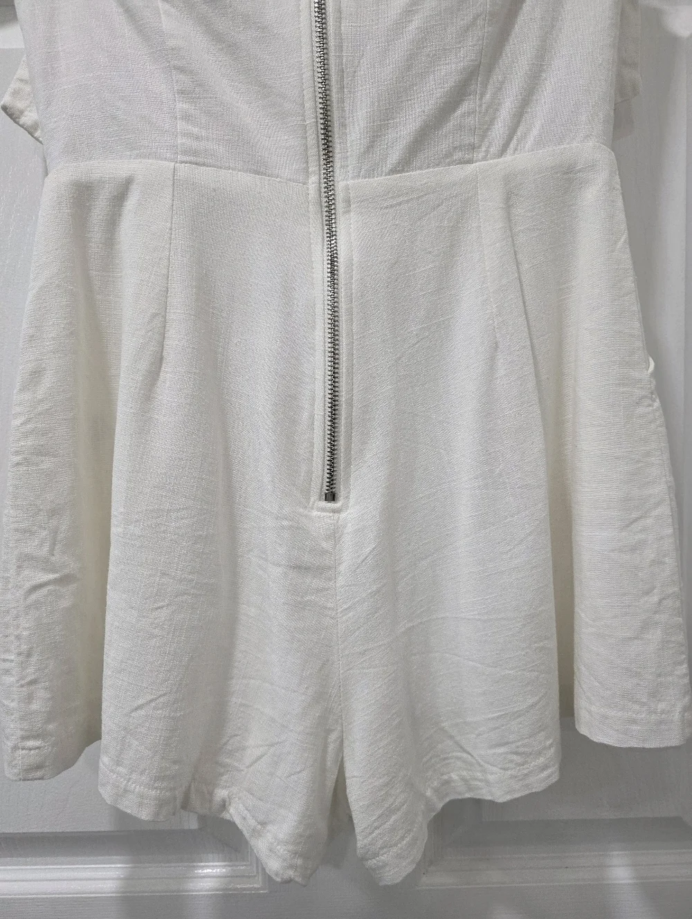 Princess Polly Hunter Mae Strapless Ruched Frill Playsuit Romper White Size 4 - Picture 12 of 16